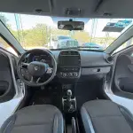 2-Renault-Kwid-Iconic-TM-2024-69879994584ca.jpeg